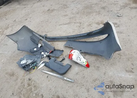 2009 Hyundai Elantra Gls from USA, damaged, VIN KMHDU46D99U662300